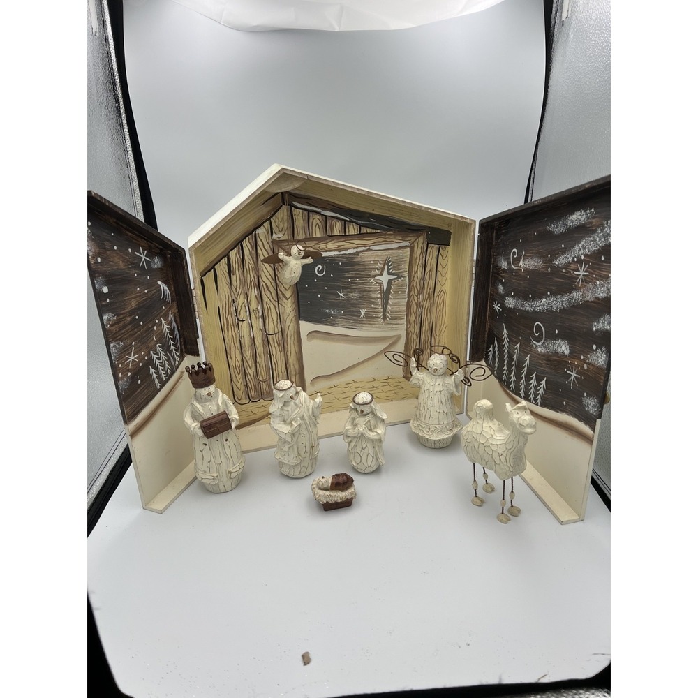 Flurryville Rustic Living Quarters Snow Family Nativity Creche 8 Pc Christmas